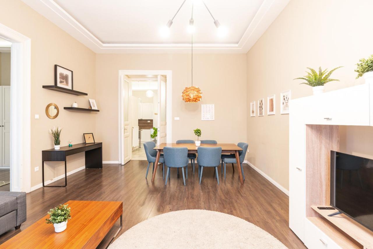 Spacious Luxury Apartment At The Heart Of Budapeşte Dış mekan fotoğraf