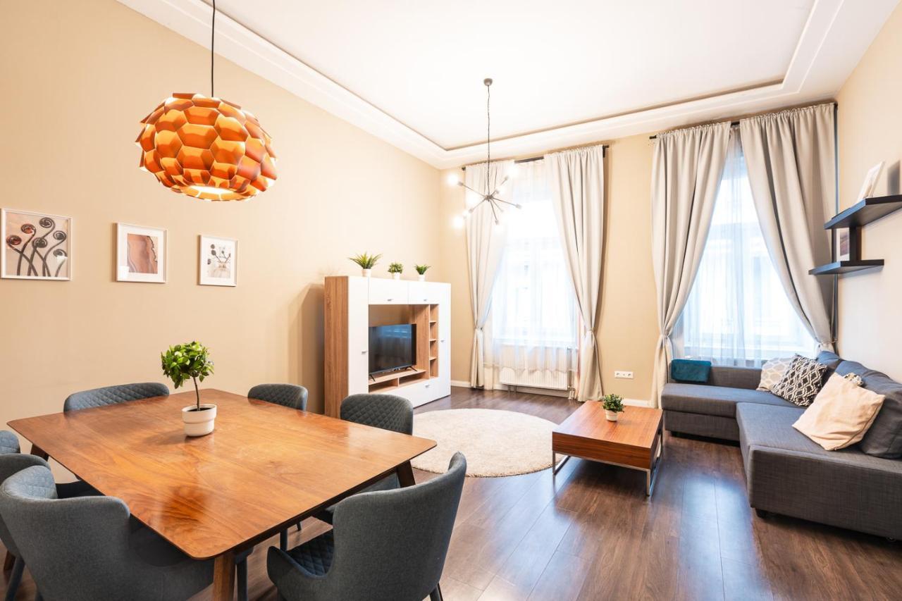 Spacious Luxury Apartment At The Heart Of Budapeşte Dış mekan fotoğraf